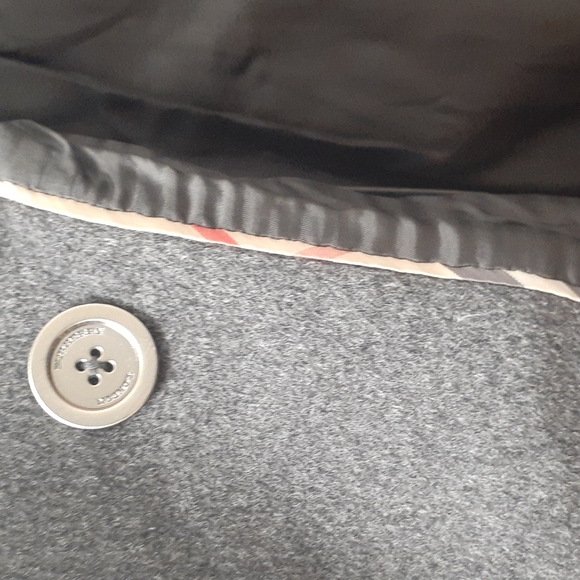 Women's Burberry Coat, Slate Gray, Size 2 - Picture 6 of 13